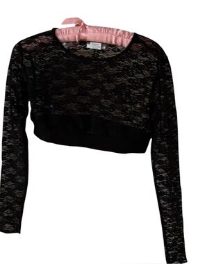 CW Classics size medium Black Lace cropped long sleeve top scoop neck